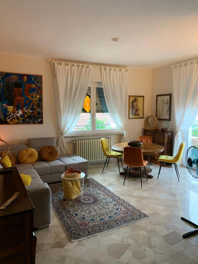 Suite Belvedere Comerio ภายนอก รูปภาพ